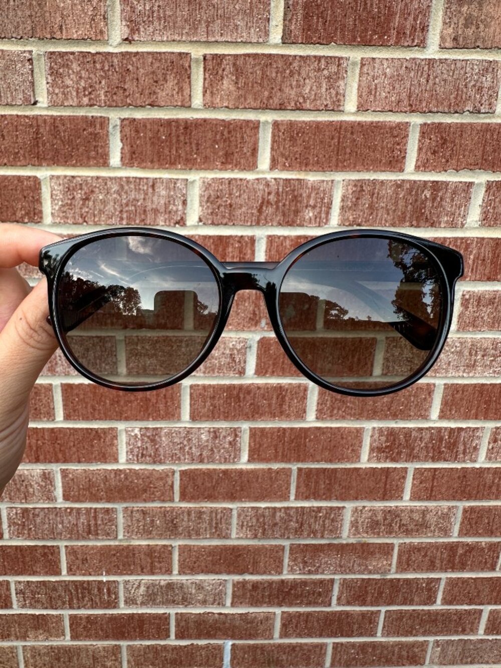 Gucci 3722/S Womens Round Havana Tortoise Shell Sunglasses 55-18-140